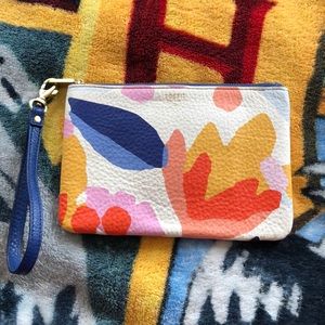 Fossil pattern wristlet